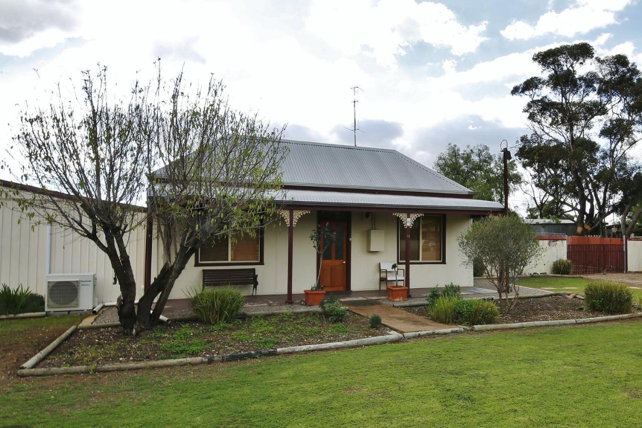 Stonewall Cottage Moonta Exterior photo