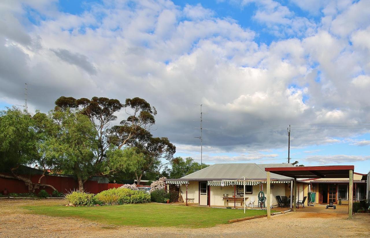 Stonewall Cottage Moonta Exterior photo